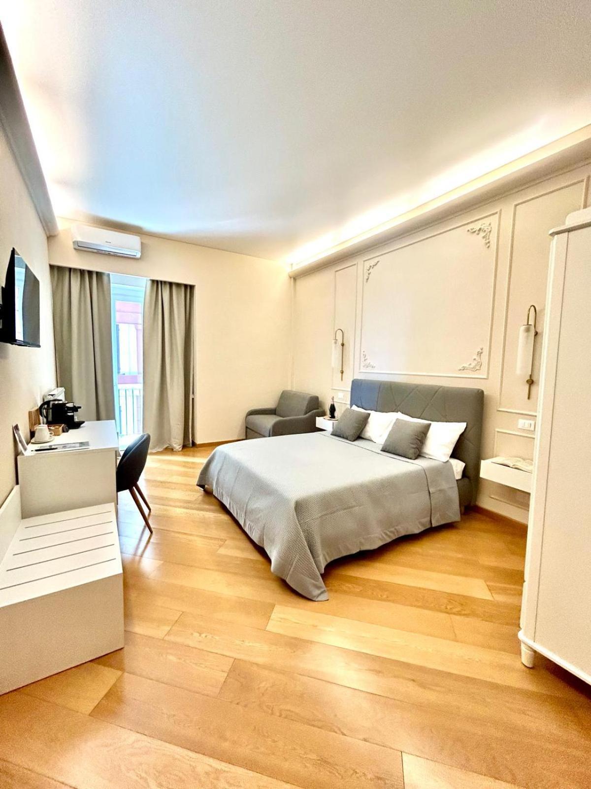 Sea Pearl Luxury Rooms La Spezia Bagian luar foto